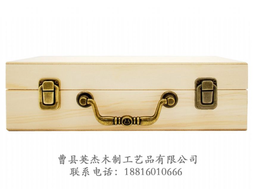 點(diǎn)擊查看詳細(xì)信息<br>標(biāo)題：木制精油盒 閱讀次數(shù)：796